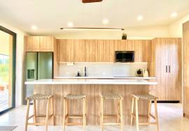 Luxury 2 Bed Home For Sale in Coco Beach