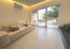 Vilamoura Renovated 1 + 1 bedroom apartment next to Marina Vilamoura Renovated 1 + 1 bedroom apartment next to Marina