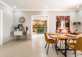 6 bedroom house in Pinhal Novo, Palmela
