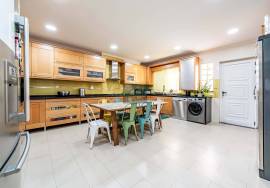 6 bedroom house in Pinhal Novo, Palmela