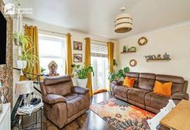 3 bedroom, Town house for sale