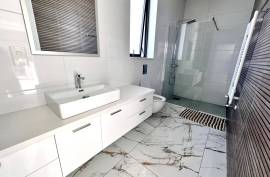 4 Bedroom Luxurious Sea View Villa - Peyia, Paphos