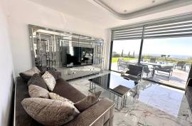 4 Bedroom Luxurious Sea View Villa - Peyia, Paphos
