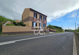 House with 4 Bedrooms - Riders - Ponta Delgada