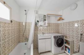 3 bedroom farmhouse with 2 outbuildings and 3 hectares (7.5 aces) for modernisation. Santa Bárbara de Nexe. 3 bedroom farmhouse with 2 outbuildings and 3 hectares (7.5 aces) for modernisation. Santa Bárbara de Nexe.