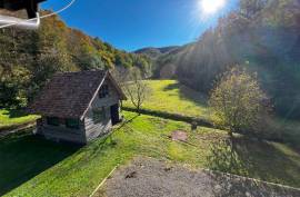 Luxury 5 Bed Holiday Home For Sale in Budinscina