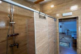 Luxury 5 Bed Holiday Home For Sale in Budinscina