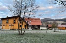 Luxury 5 Bed Holiday Home For Sale in Budinscina