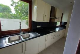 Luxury 5 Bed Villa For Sale in Pelawatte, Battaramulla Sri