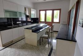 Luxury 5 Bed Villa For Sale in Pelawatte, Battaramulla Sri
