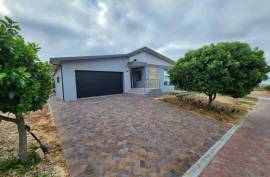 Luxury 3 Bed Home For Sale In Still-Bay Dunes South Africa