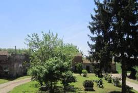 Stunning 6 Bedroom Estate For Sale in Giacciano Veneto Italy