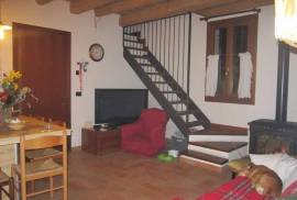 Stunning 6 Bedroom Estate For Sale in Giacciano Veneto Italy