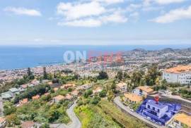 Contemporary 3 Bedroom Villa with Panoramic Views, Large Suites and Outdoor Leisure Space