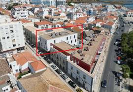 2-Bedroom Apartment with Private Terrace | Portimão
