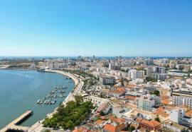2-Bedroom Apartment with Private Terrace | Portimão