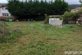 Urban plot for sale in Barrio Sámano-Helguera, ideal for building a detached villa.