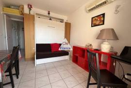 Beautiful Studio Apartment with Sea View