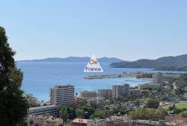 Beautiful Studio Apartment with Sea View