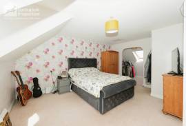 4 bedroom, Town house for sale