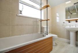3 bedroom, Terraced House for sale