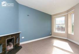 4 bedroom, Terraced House for sale