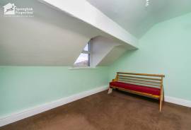 4 bedroom, Terraced House for sale