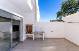 Brand New 2+1 Bedroom Townhouse with Large Terrace Areas