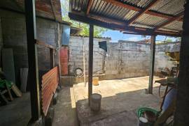 Superb 2 Bedroom House For Sale in Managua