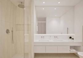 Luxury 4-bedroom villa with stunning views, 300m from Camilo Beach