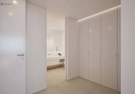 Luxury 4-bedroom villa with stunning views, 300m from Camilo Beach