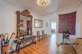 Stately, splendid location