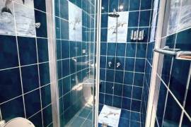Luxury Casa Lux For Sale in Granada