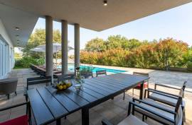 Luxury 5 Bed Villa For Sale In Medulin