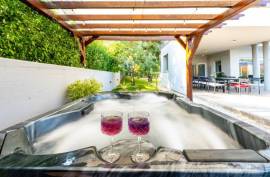 Luxury 5 Bed Villa For Sale In Medulin