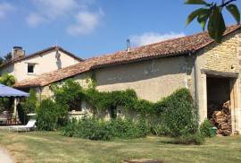Excellent 7 Bed Farmhouse & Gite For Sale In Poullignac France Excellent 7 Bed Farmhouse & Gite For Sale In Poullignac France