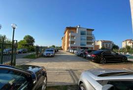 Luxury 1 Bedroom Apartment For Sale in Ozbor
