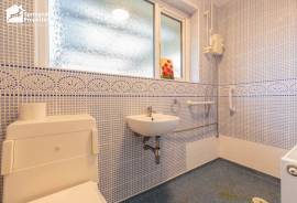 3 bedroom, Detached bungalow for sale