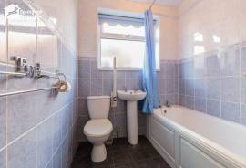 3 bedroom, Detached bungalow for sale