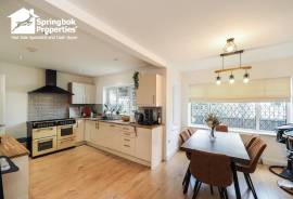 3 bedroom, Bungalow for sale