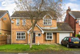 3 bedroom, Detached house for sale