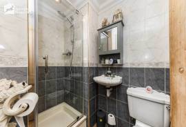4 bedroom, Detached house for sale