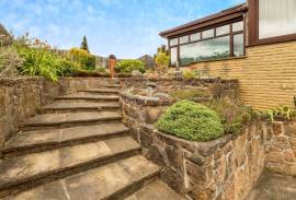 3 bedroom, Detached bungalow for sale