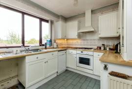 3 bedroom, Detached bungalow for sale