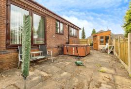 3 bedroom, Detached bungalow for sale