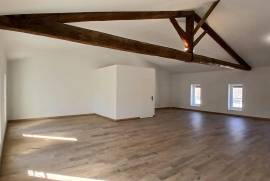 Splendid 18th Century Maison De Maitre With 4 Bedrooms, Vast Garage, Courtyard And Terrace. A Refined Blend Of Modern Comfort And Period Features In The Heart Of A Village