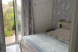 Very Comfortable Single Storey Villa With 4 Bedrooms And Garage On A Private Plot Of 700 M2.
