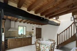 Rural Cottage with Garden, Ideal Holiday Home