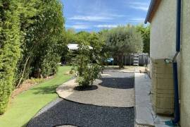 Very Comfortable Single Storey Villa With Garage