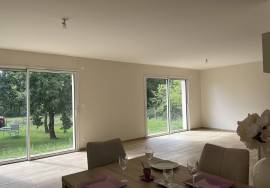 New Build Detached Property with Large Garden